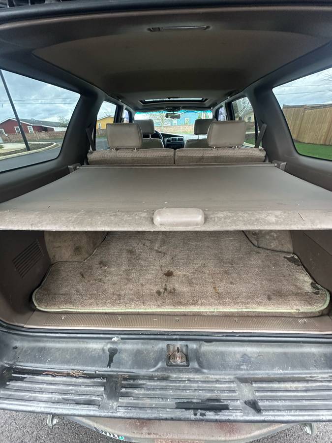 Toyota-4runner-sr5-1996-black-7