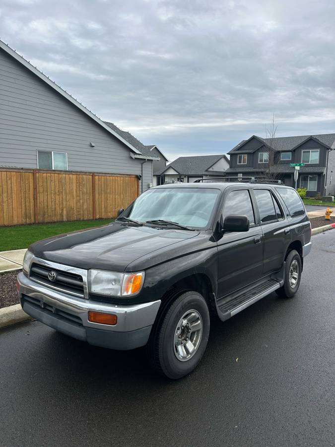 Toyota-4runner-sr5-1996-black