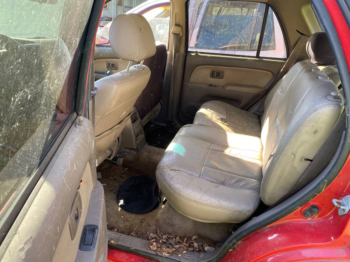 Toyota-4runner-sr5-1996-red-3