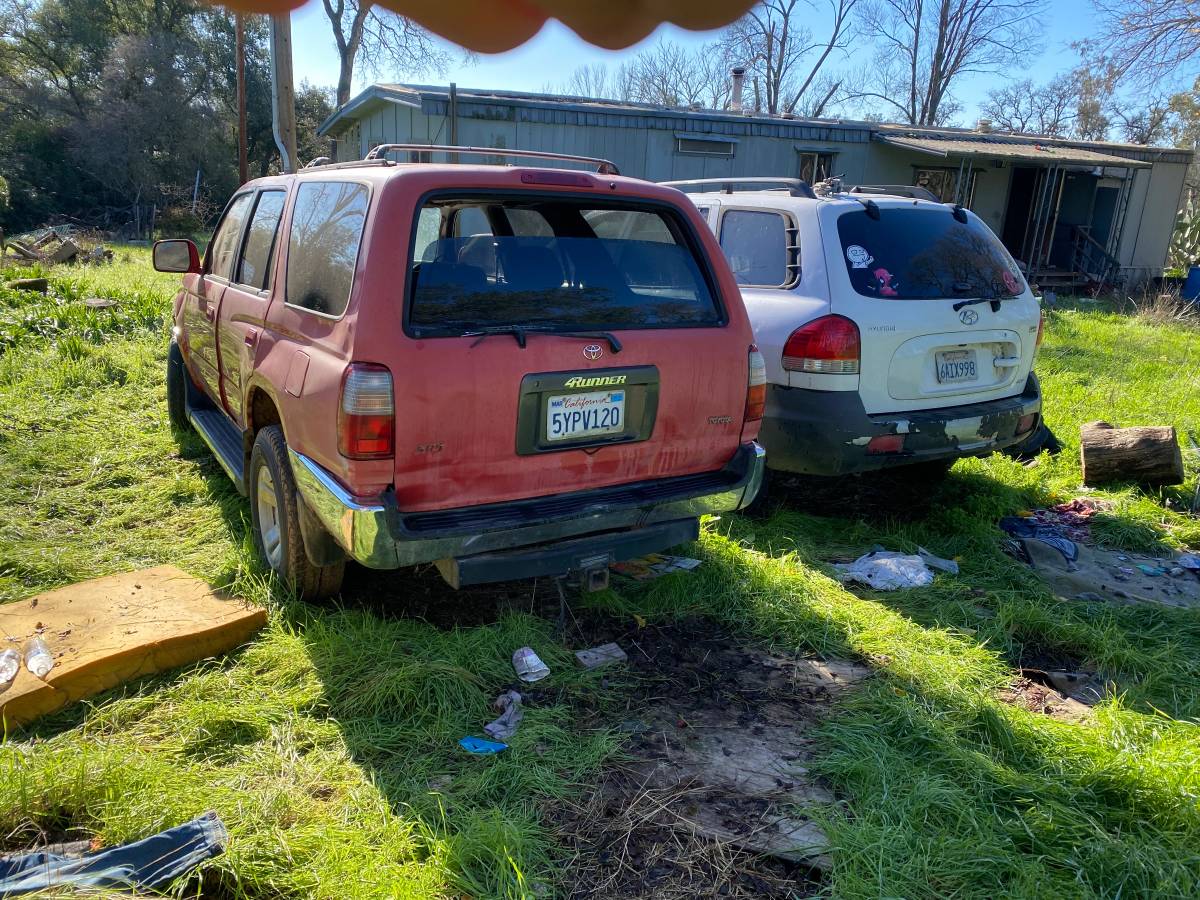 Toyota-4runner-sr5-1996-red-4