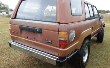 Toyota-4runner-sr5-4x4-1987-custom-2