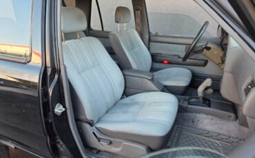 Toyota-4runner-sr5-4x4-1991-11