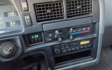 Toyota-4runner-sr5-4x4-1991-14