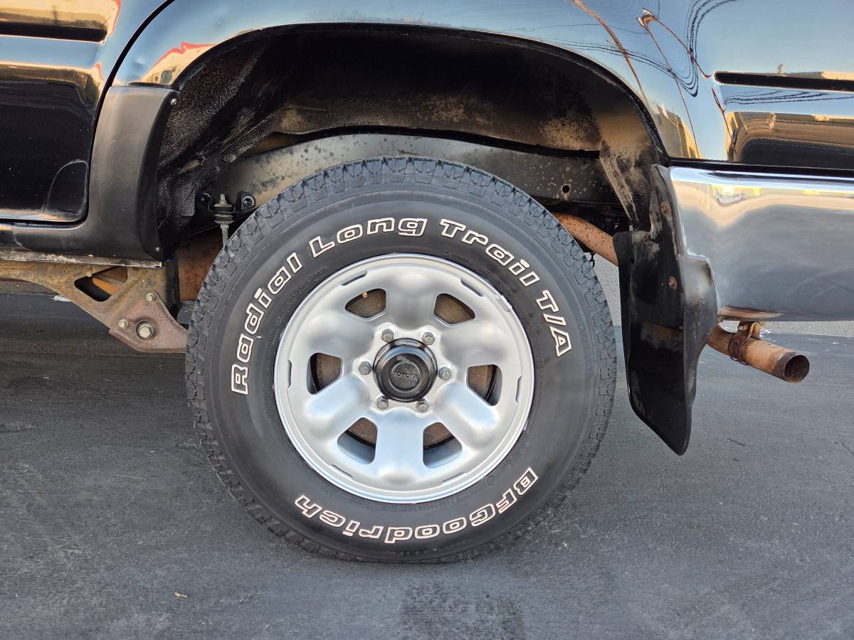 Toyota-4runner-sr5-4x4-1991-6