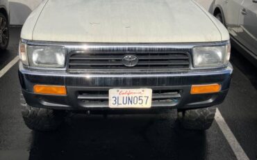Toyota-4runner-sr5-4x4-1995-white-3
