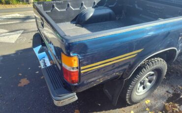 Toyota-4x4-1991-blue-2
