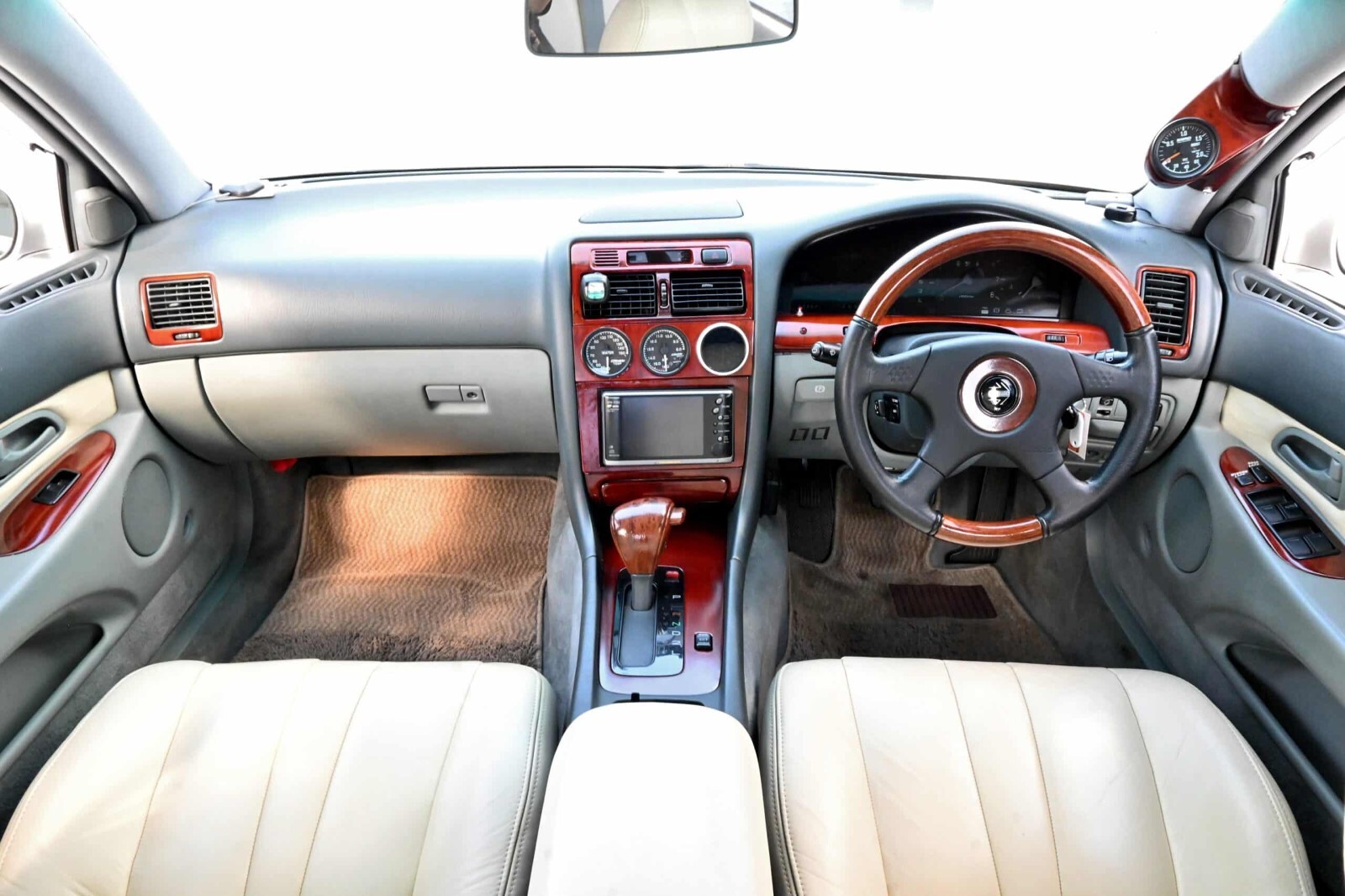 Toyota-Aristo-1993-Sedan-17