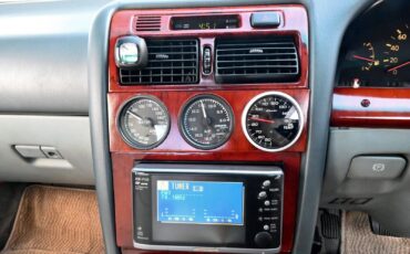 Toyota-Aristo-1993-Sedan-21