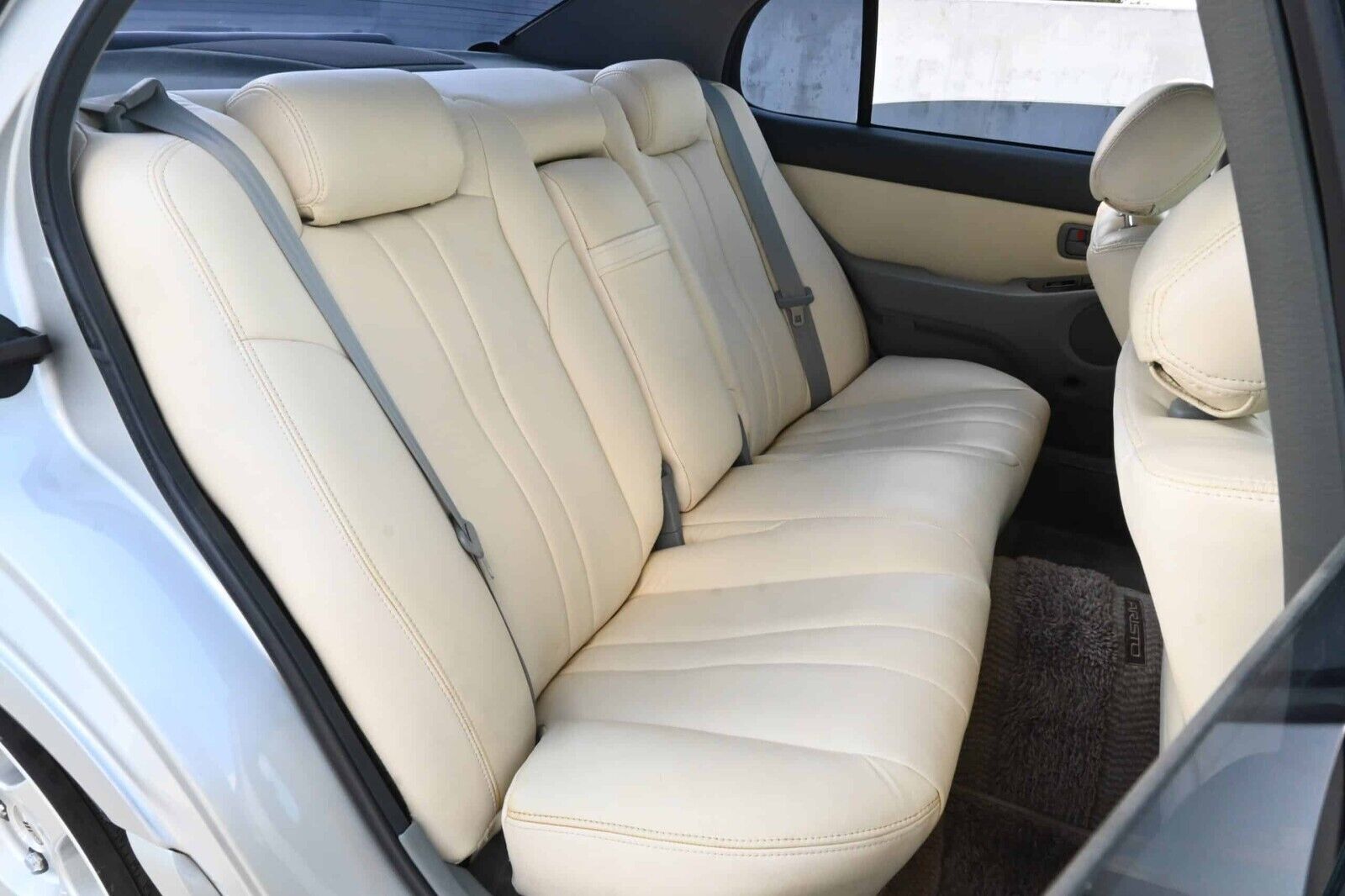 Toyota-Aristo-1993-Sedan-25