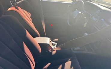 Toyota-Camry-1989-Sedan-12