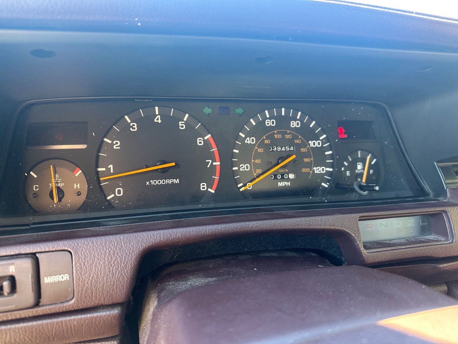 Toyota-Camry-1989-Sedan-16