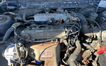 Toyota-Camry-1989-Sedan-18