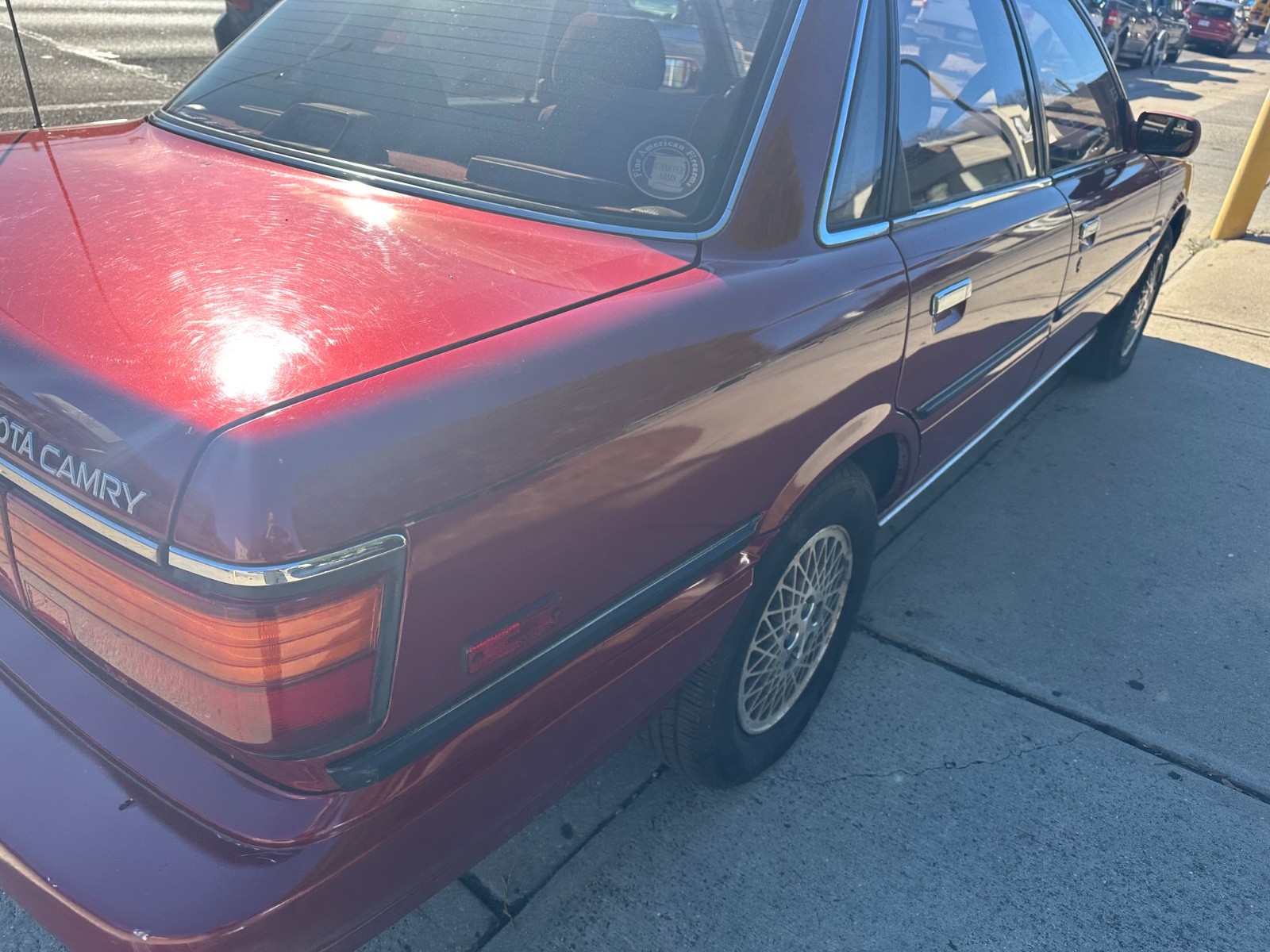 Toyota-Camry-1989-Sedan-8