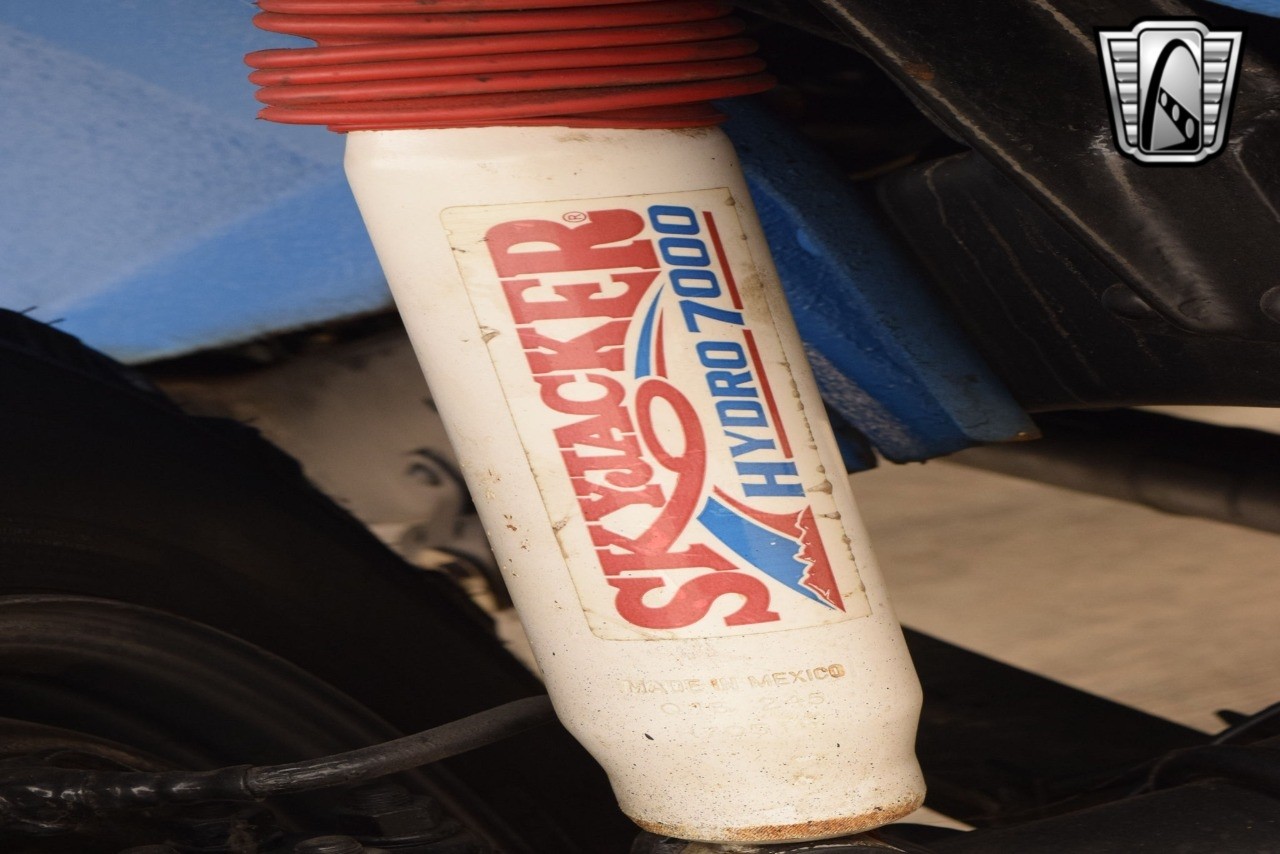 Toyota-FJ-Cruiser-1974-other-32