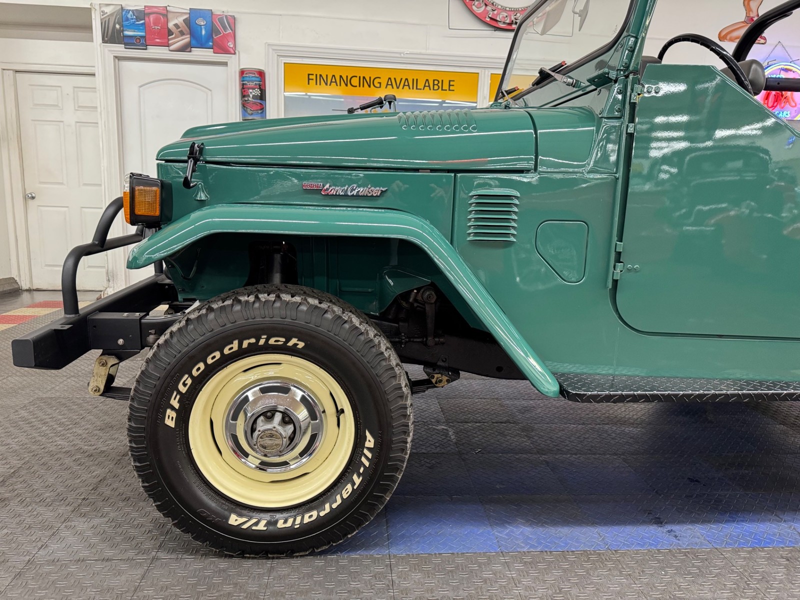 Toyota-FJ40-1976-17