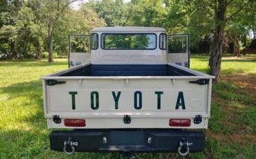 Toyota-FJ45-1967-12