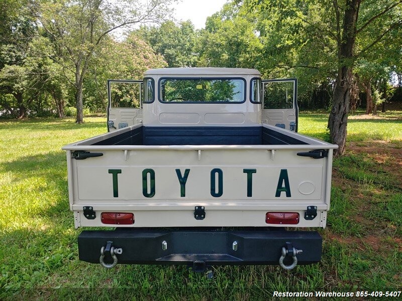 Toyota-FJ45-1967-12