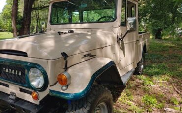 Toyota-FJ45-1967-2