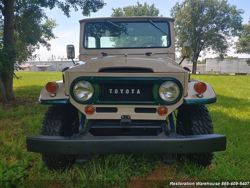 Toyota-FJ45-1967-22