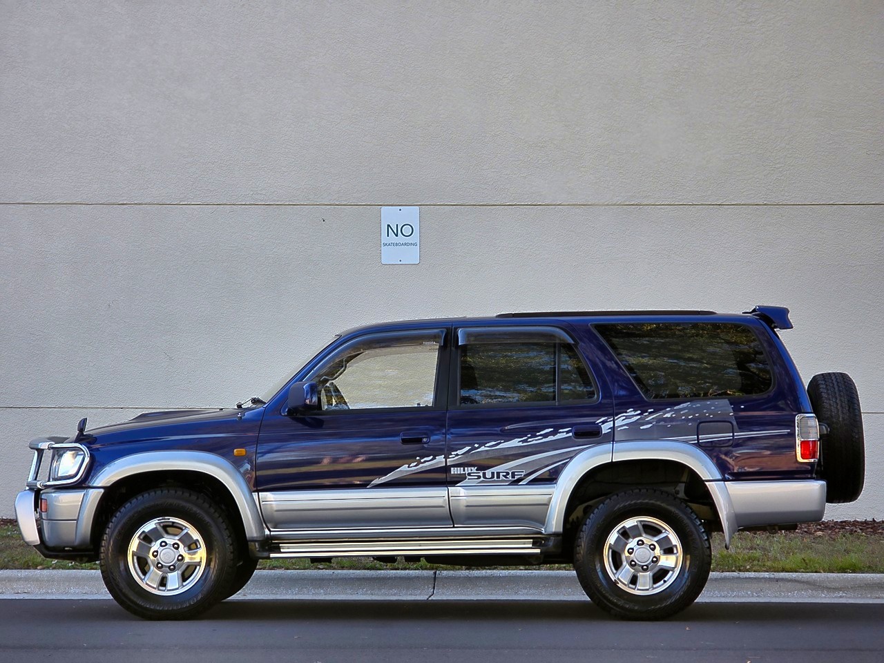 Toyota-Hilux-Surf-4-Runner-1996-SUV-15