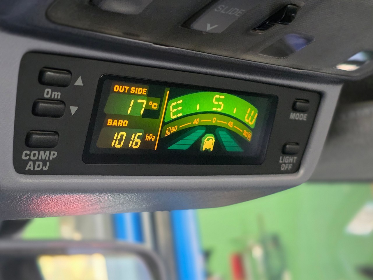 Toyota-Hilux-Surf-4-Runner-1996-SUV-29