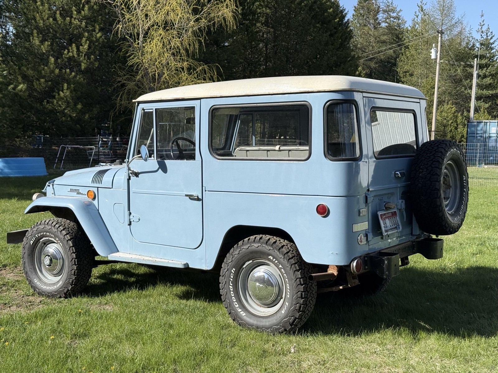 Toyota-Land-Cruiser-1968-3