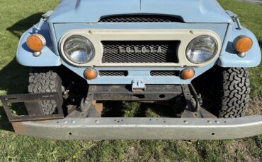 Toyota-Land-Cruiser-1968-4