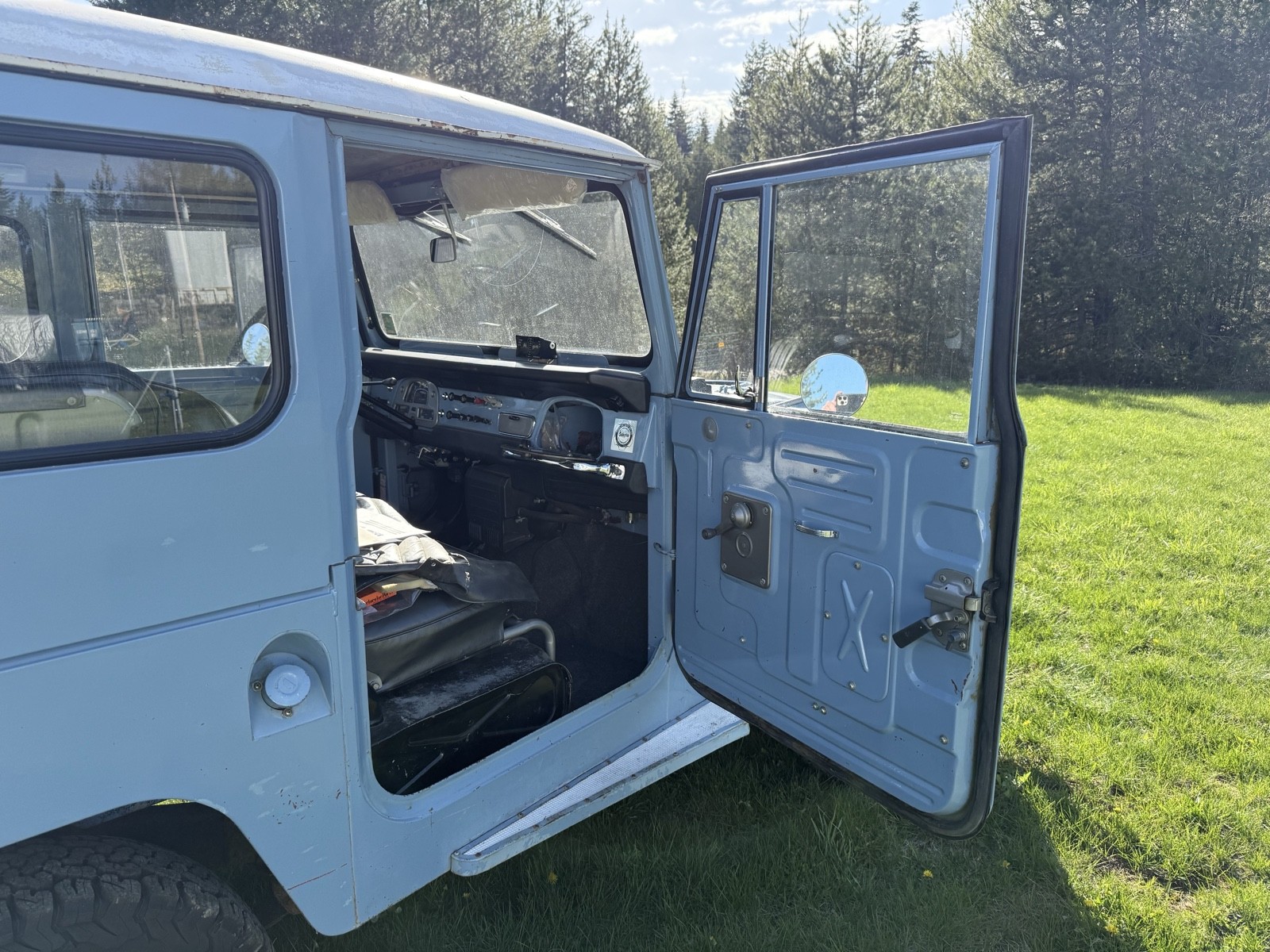 Toyota-Land-Cruiser-1968-7