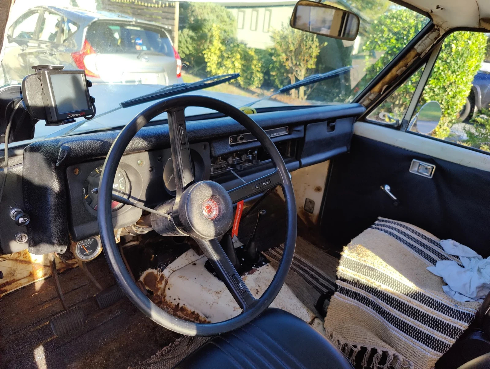 Toyota-Land-Cruiser-1971-SUV-13