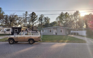 Toyota-Land-Cruiser-1971-SUV-14