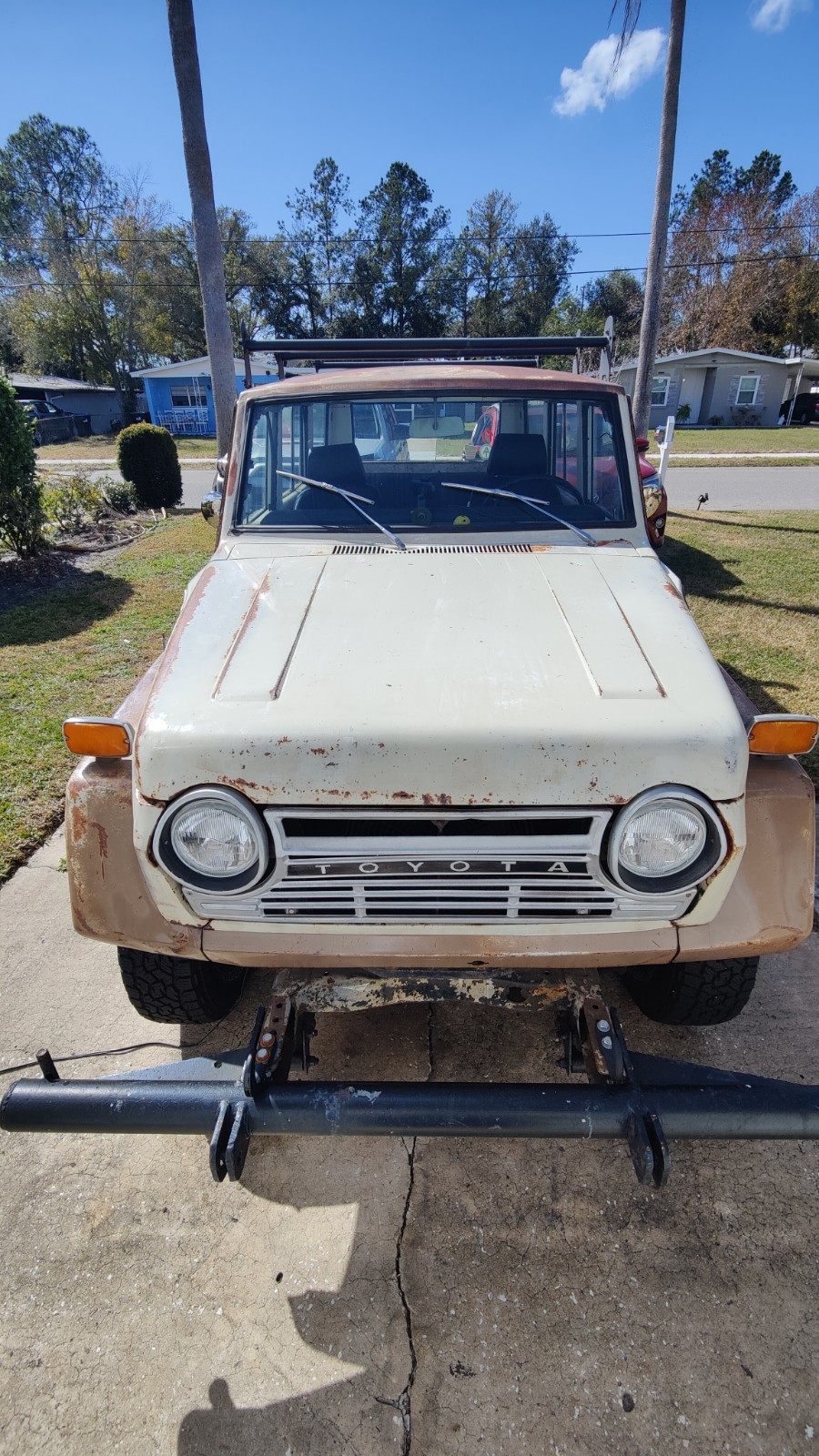 Toyota-Land-Cruiser-1971-SUV-2