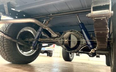 Toyota-Land-Cruiser-1974-SUV-12