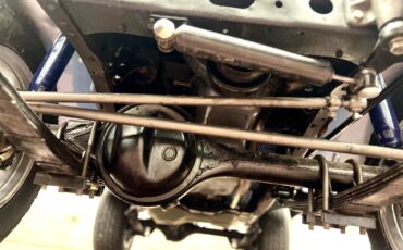 Toyota-Land-Cruiser-1974-SUV-14