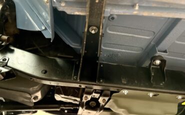 Toyota-Land-Cruiser-1974-SUV-15