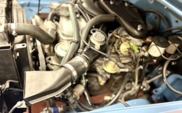 Toyota-Land-Cruiser-1974-SUV-18