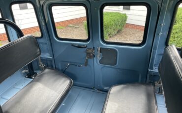 Toyota-Land-Cruiser-1974-SUV-9