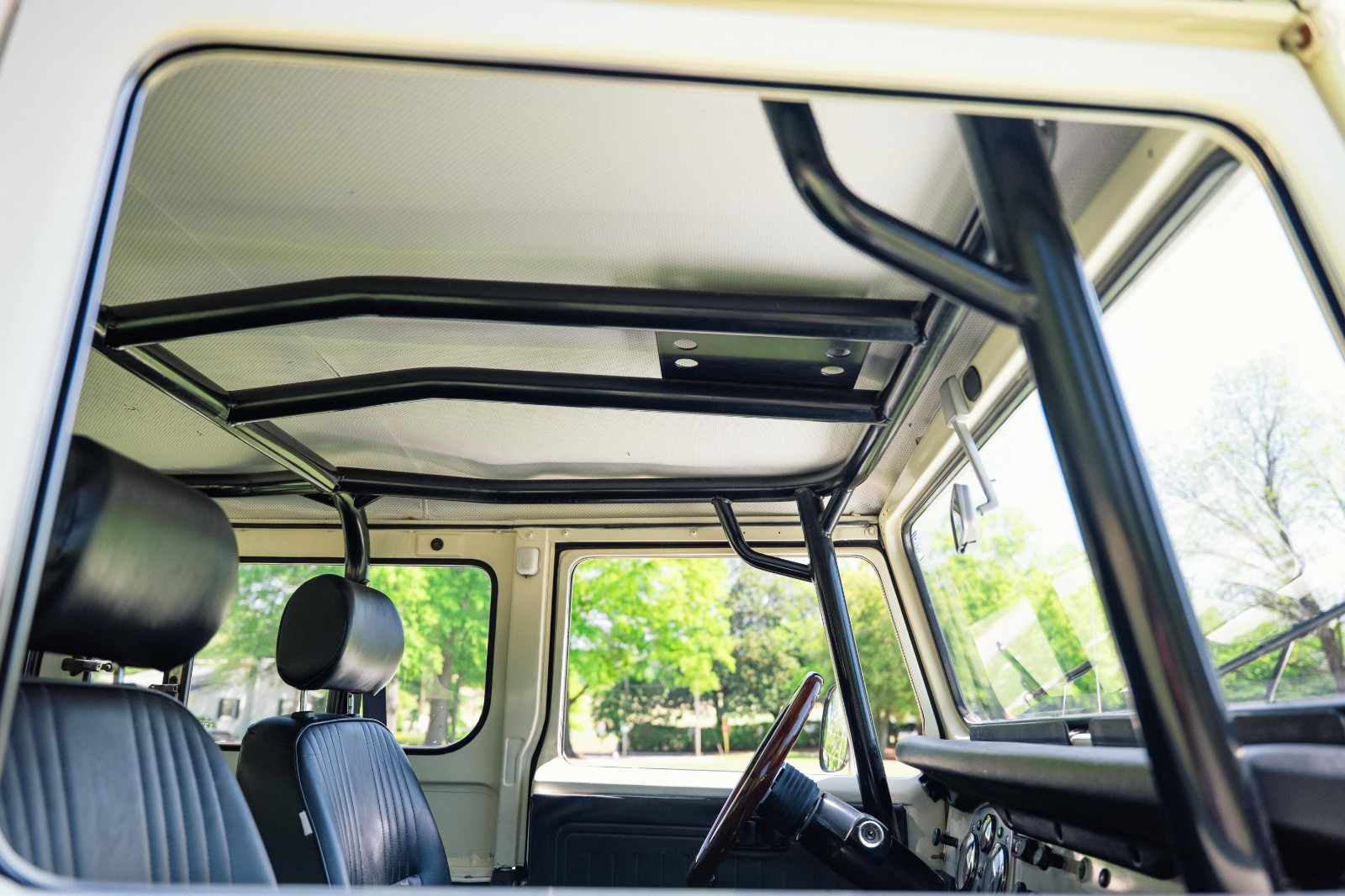 Toyota-Land-Cruiser-1978-SUV-11