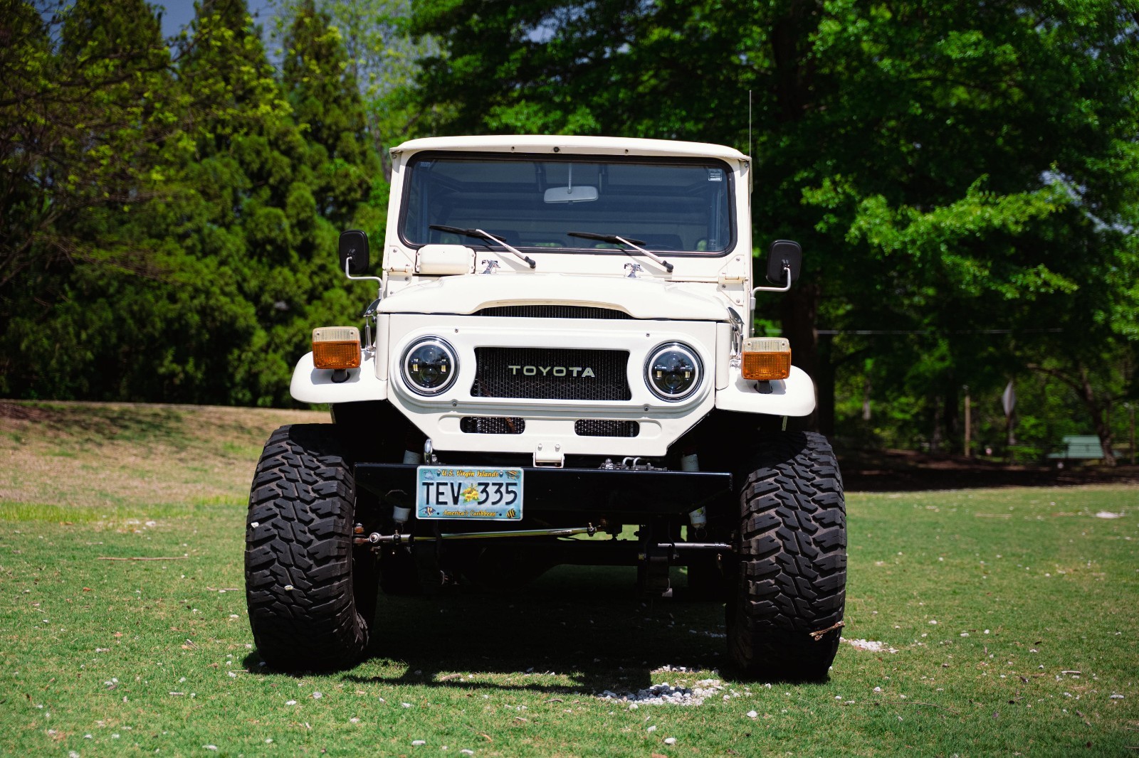 Toyota-Land-Cruiser-1978-SUV-2