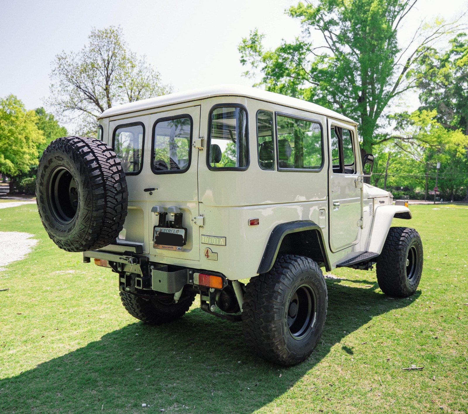 Toyota-Land-Cruiser-1978-SUV-4