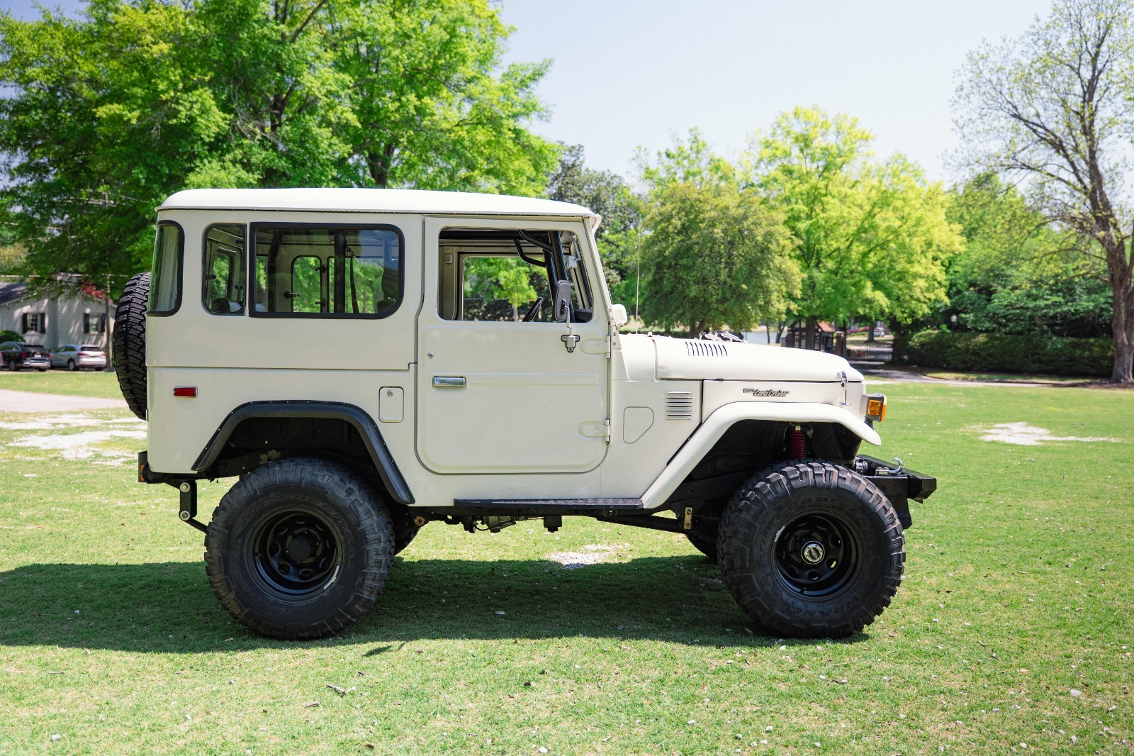 Toyota-Land-Cruiser-1978-SUV-5