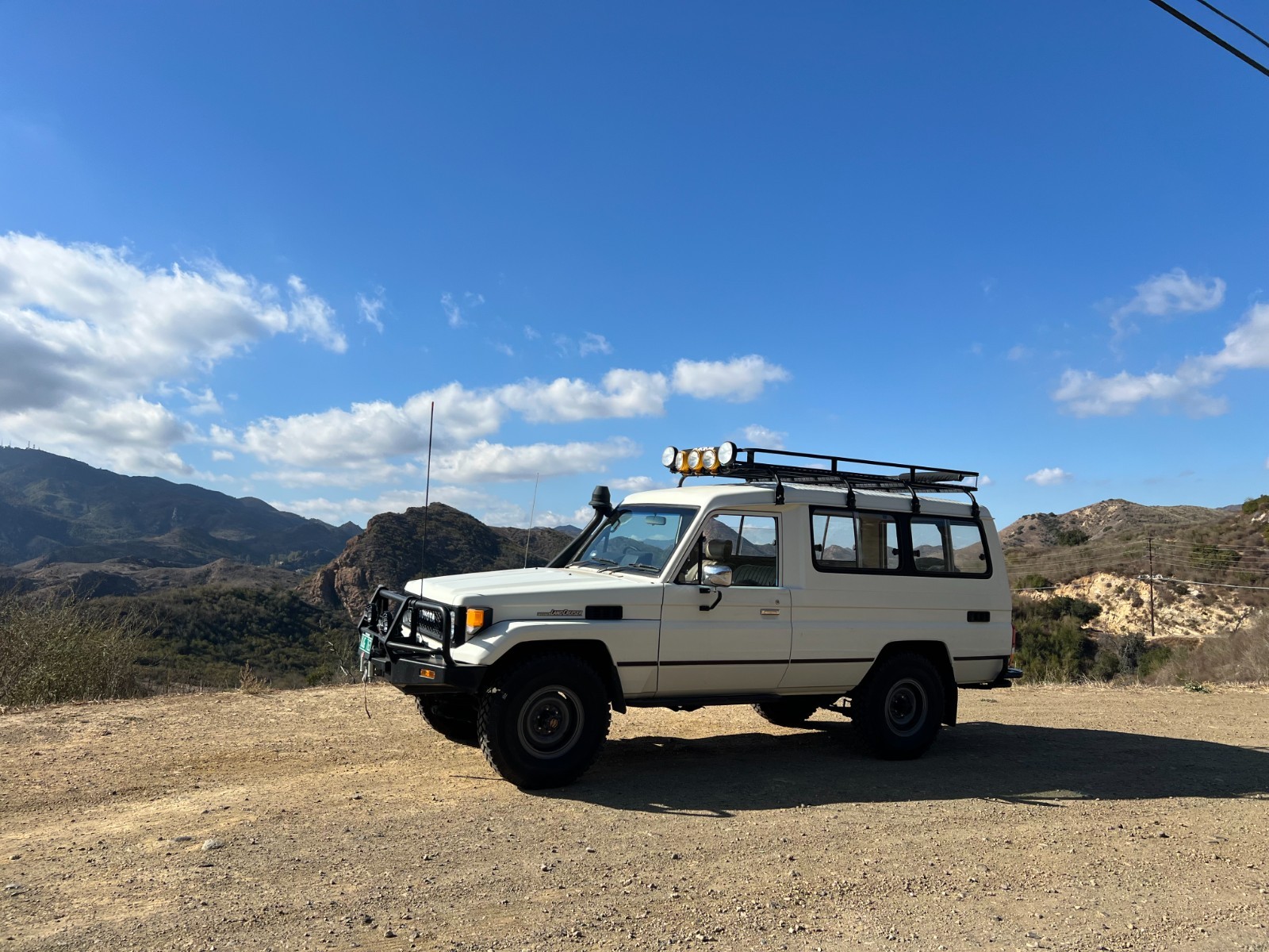 Toyota-Land-Cruiser-1980-SUV-10