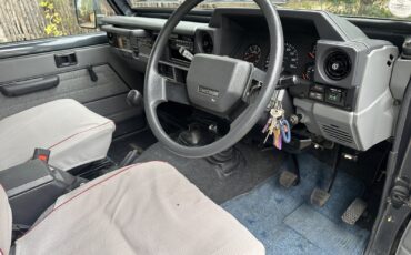 Toyota-Land-Cruiser-1980-SUV-11