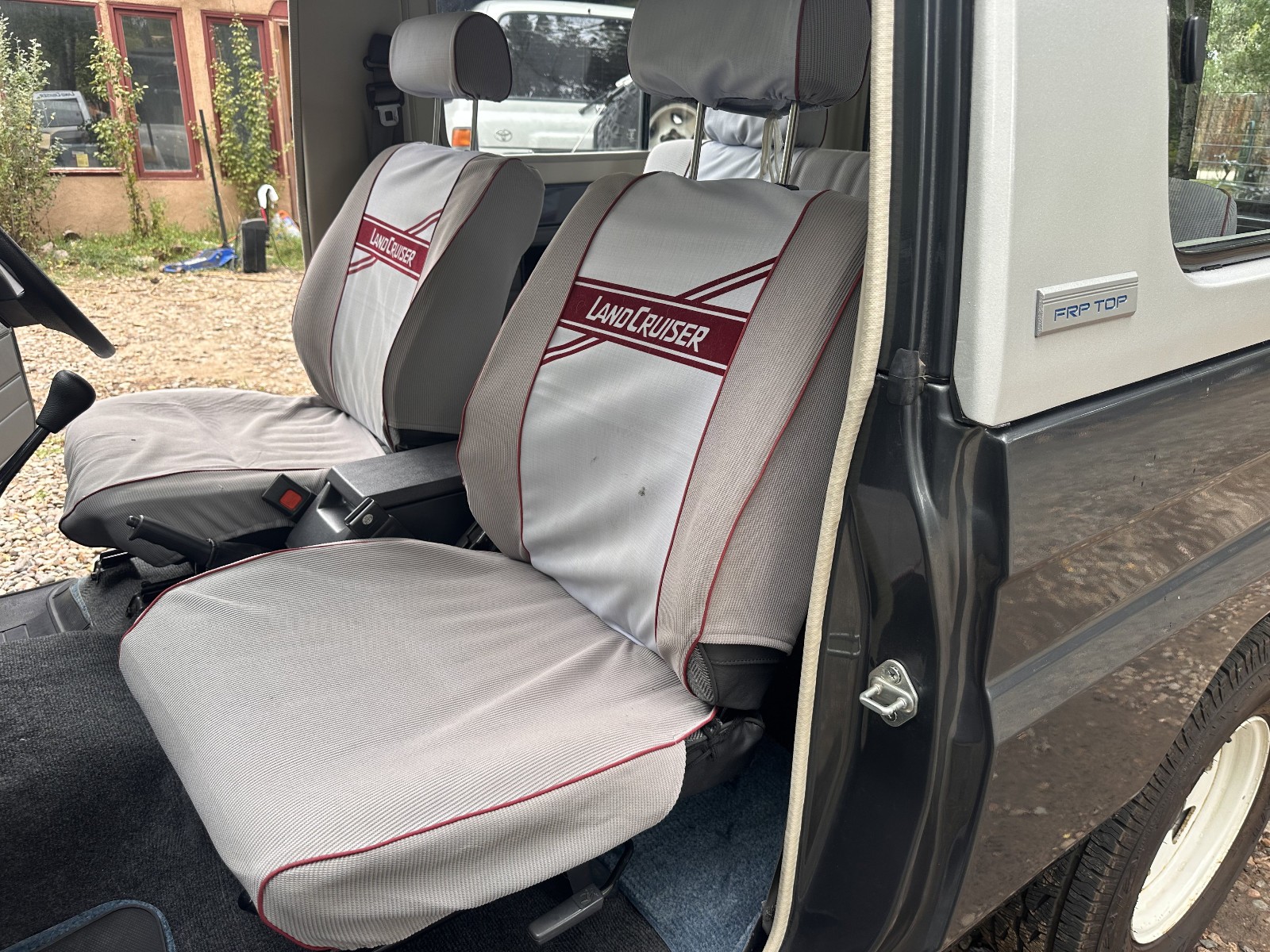 Toyota-Land-Cruiser-1980-SUV-13