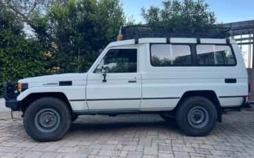 Toyota-Land-Cruiser-1980-SUV-15