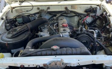 Toyota-Land-Cruiser-1980-SUV-24