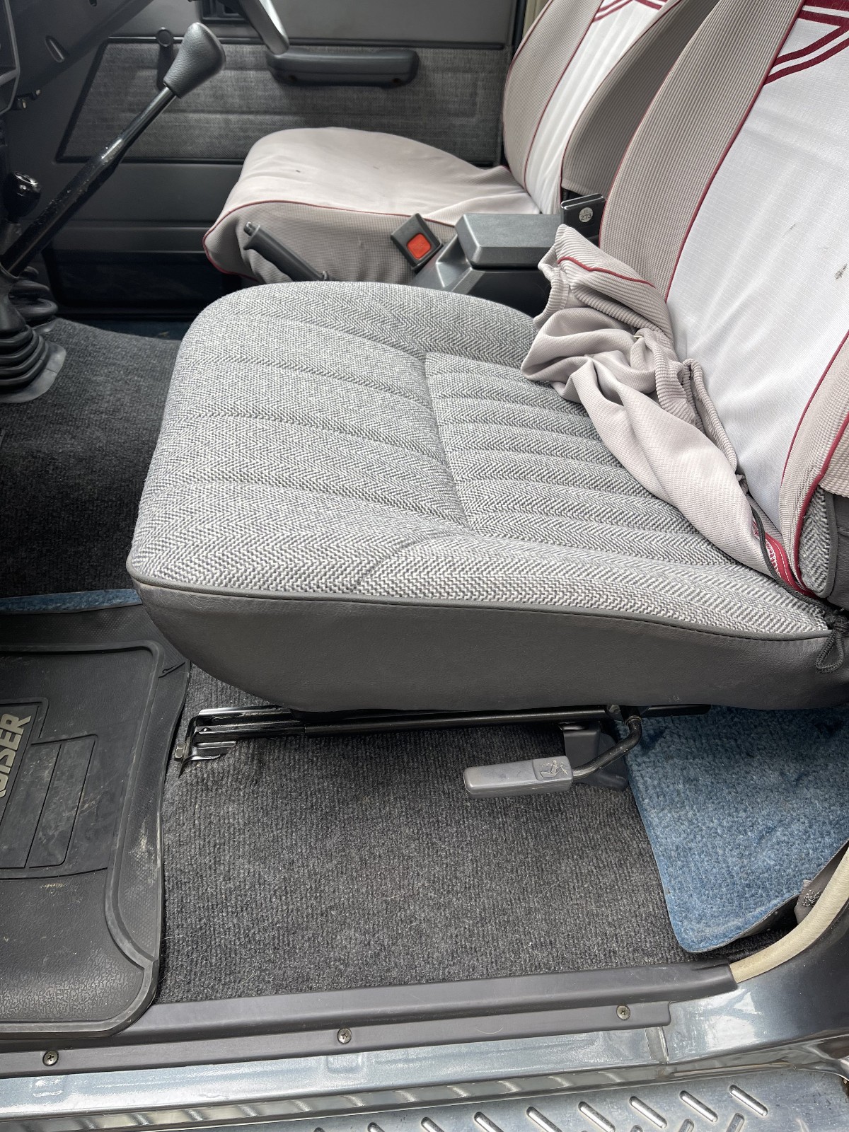 Toyota-Land-Cruiser-1980-SUV-25