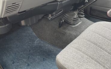 Toyota-Land-Cruiser-1980-SUV-26