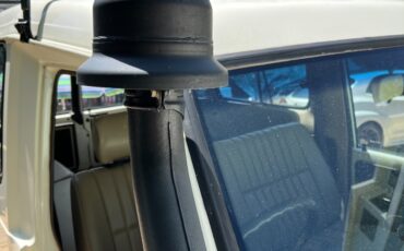 Toyota-Land-Cruiser-1980-SUV-27