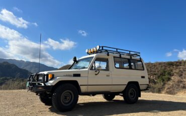 Toyota-Land-Cruiser-1980-SUV-3