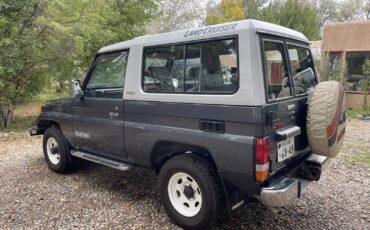 Toyota-Land-Cruiser-1980-SUV-4